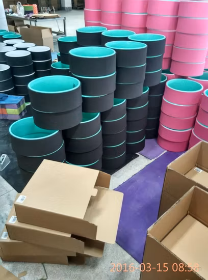 Yugland 도매 가격은 운동 피트니스를 향상시키고 코르크 요가 폼 요가 훈련 휠을 제거합니다.